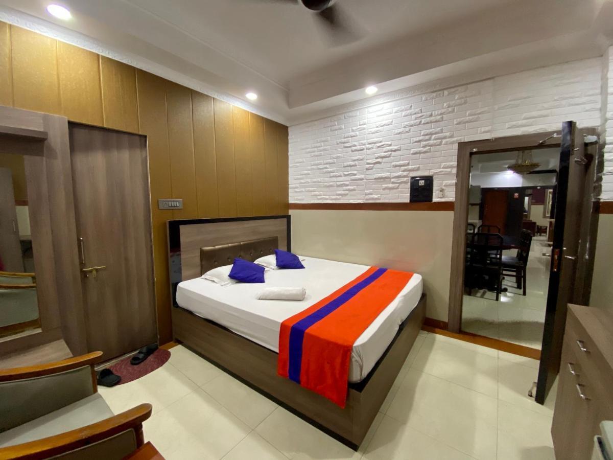 Vinayak Guest House Kalkutta Exterior foto